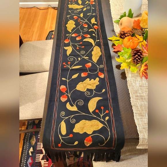 Seasons of cannon falls. Table runner in black, gold, and brown felt 15"×85" - Picture 1 of 7